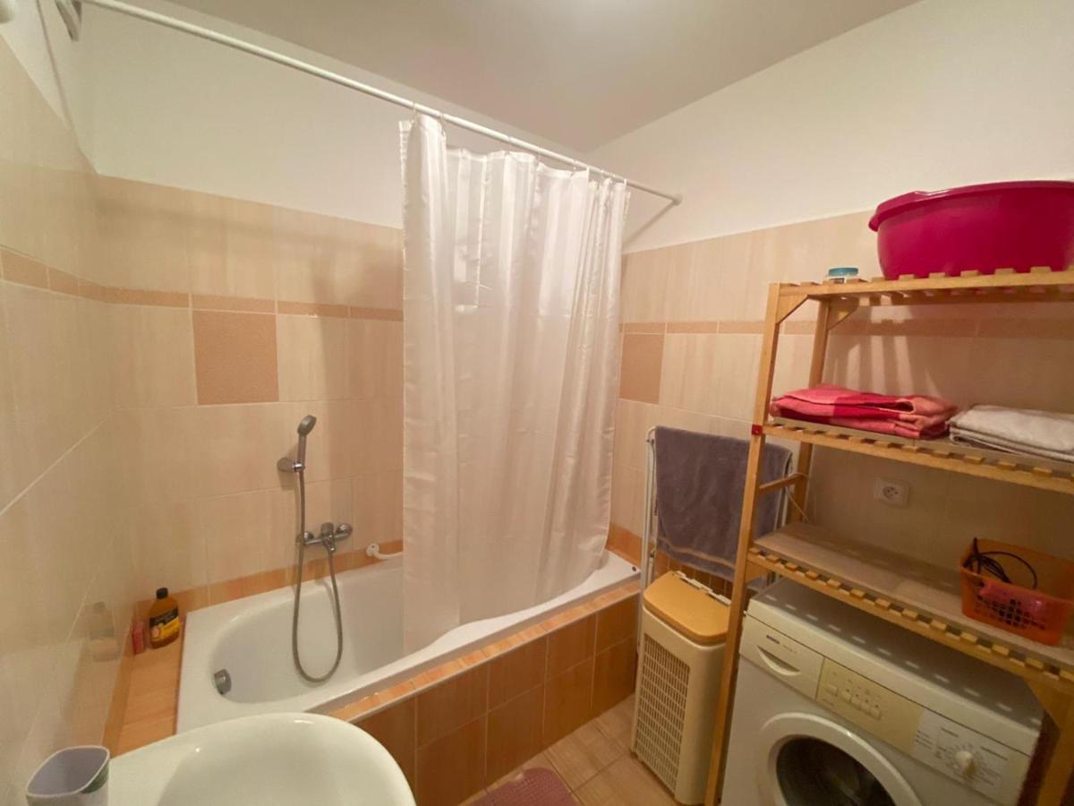 Apartman Tanas Atlantis Tabor Apartment Екстериор снимка