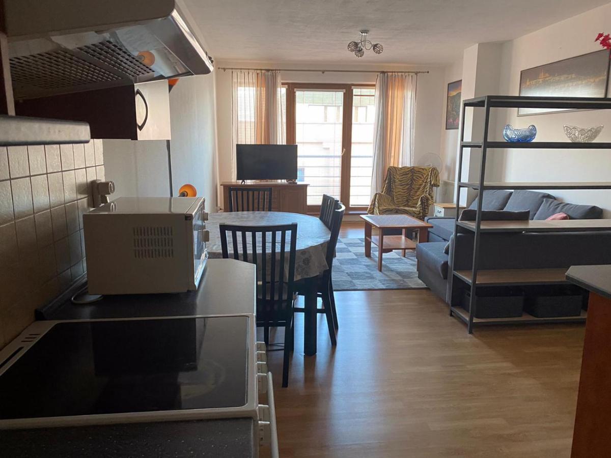 Apartman Tanas Atlantis Tabor Apartment Екстериор снимка